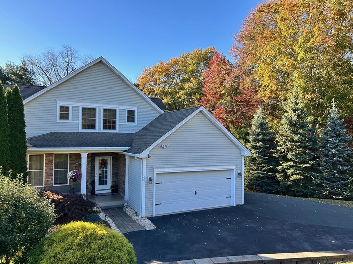 Property Photo:  329 Garth Road  CT 06040 