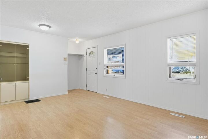 Property Photo: 524 2nd Street E SK S7H 1T2