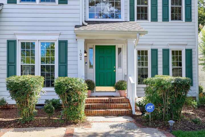Property Photo: 102 Ravenstone Drive NC 27518