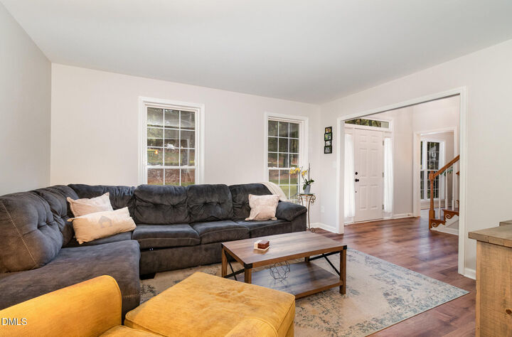 Property Photo: 7212 Waltridge Place NC 27540