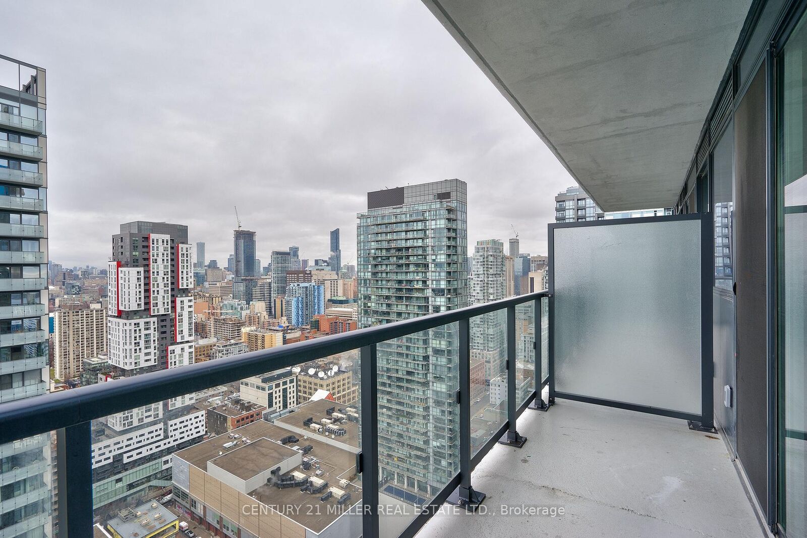 Photo de la propriété:  87 Peter Street 3609  ON M5V 2G4 
