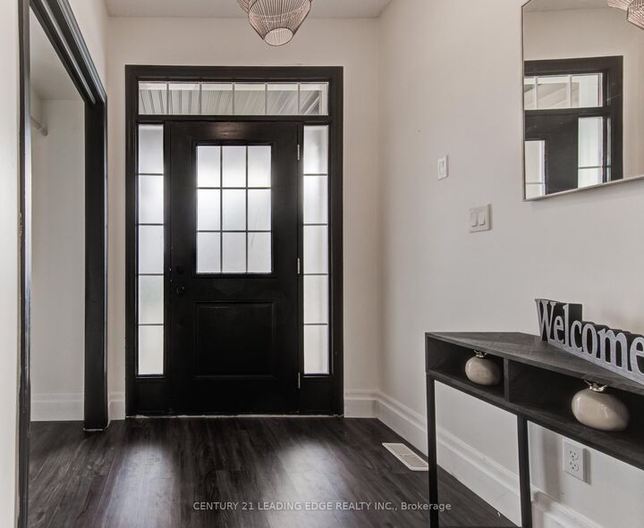 Property Photo: 277 Watervale Crescent ON N2A 0G7