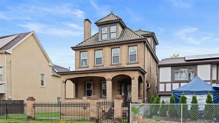 Property Photo:  315 Catherine St  PA 15136 