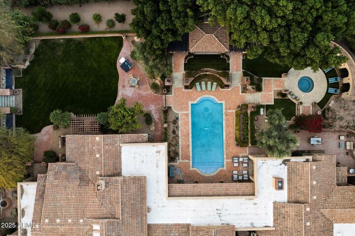 Property Photo: 6402 E Chaparral Road AZ 85253