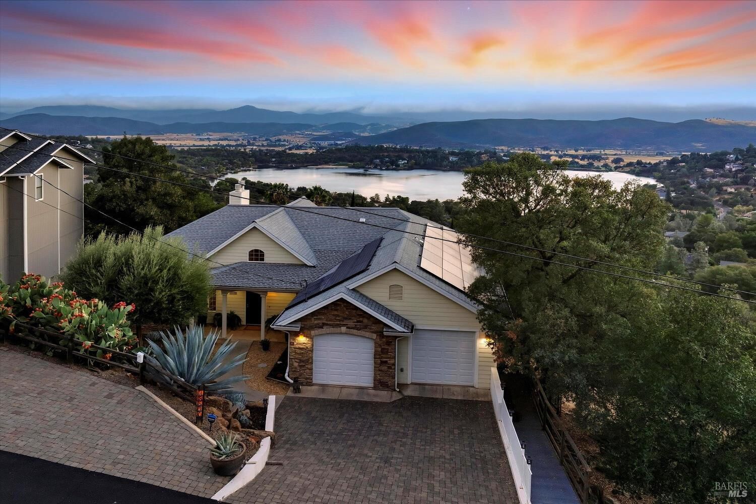 Property Photo: 18530 Glenwood Road CA 95467