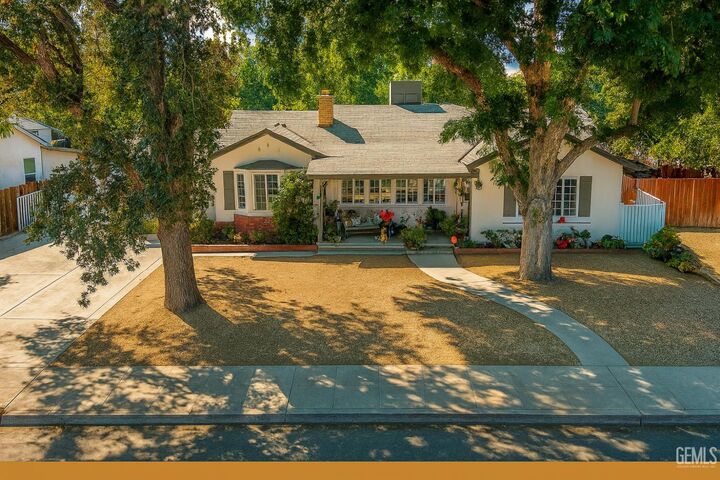 2311 Quincy Drive  Bakersfield CA 93306 photo