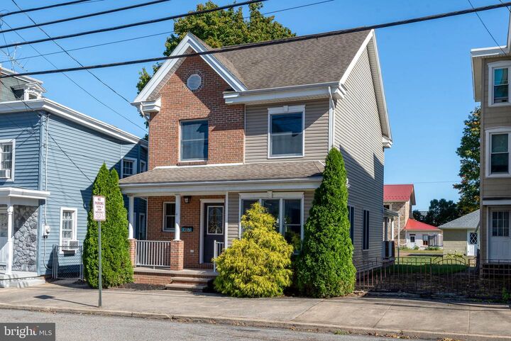 Property Photo: 407 Market Street PA 17048