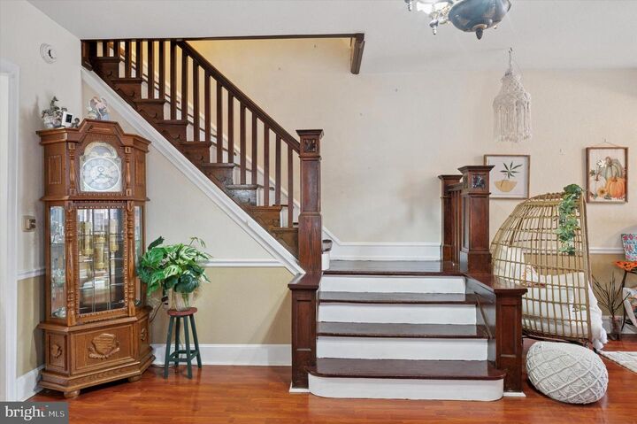 Property Photo: 113 W Abbottsford Avenue PA 19144