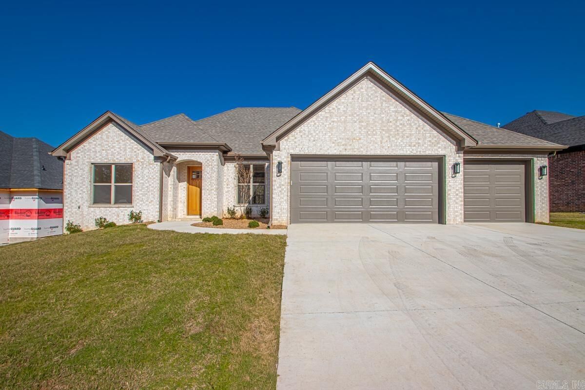 Property Photo:  580 Valley Oak Drive  AR 72120 