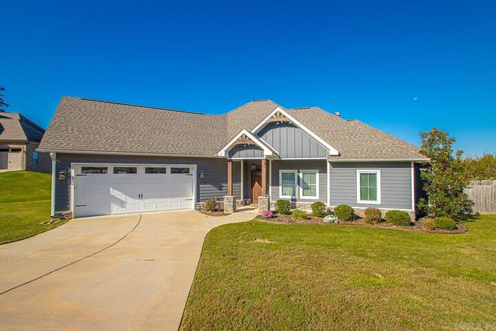 Property Photo:  2043 Englewood Cove  AR 72019