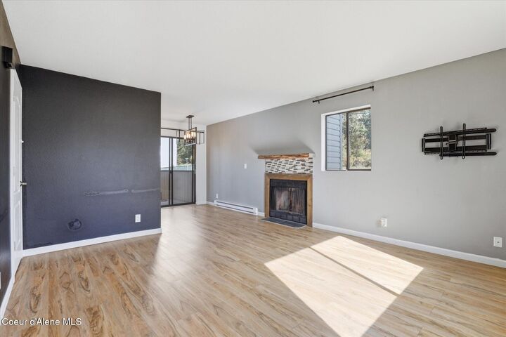 Property Photo: 8204 N Ridgewood Dr #6 ID 83835