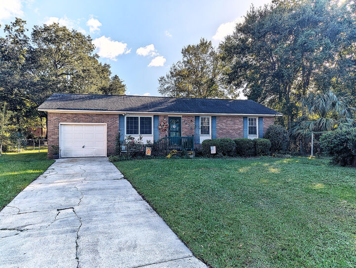 Property Photo: 4023 Mark Street SC 29405