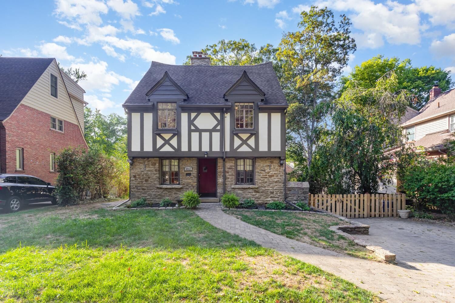 Property Photo:  6512 Park Lane  OH 45227