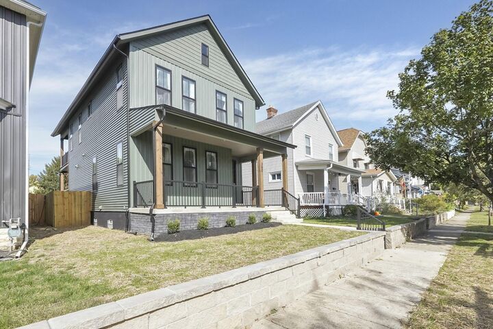 Property Photo: 380 E Markison Avenue OH 43207