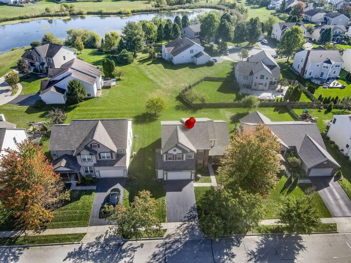 Property Photo: 190 Fox Glen W Drive OH 43147