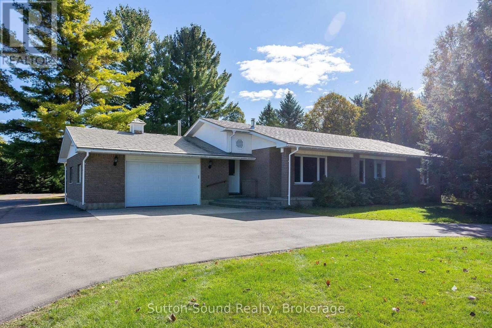 Property Photo:  340010 Stone School Road  ON N0H 2T0