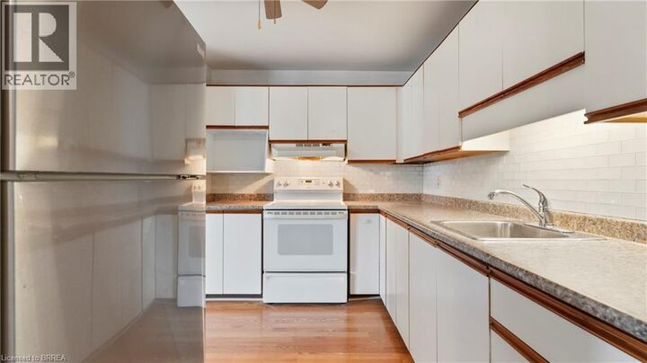 Property Photo:  421 Fairview Drive 101  ON N3R 7M3 