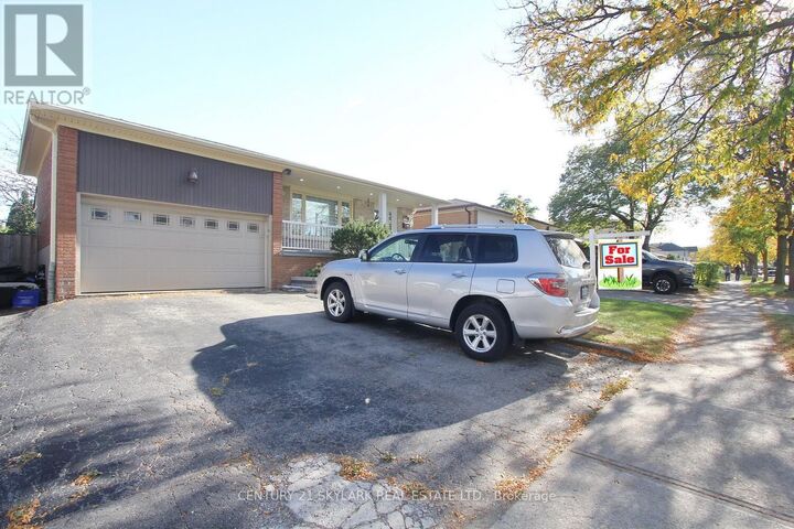 Property Photo: 3376 Twilight Road ON L4T 1Z9