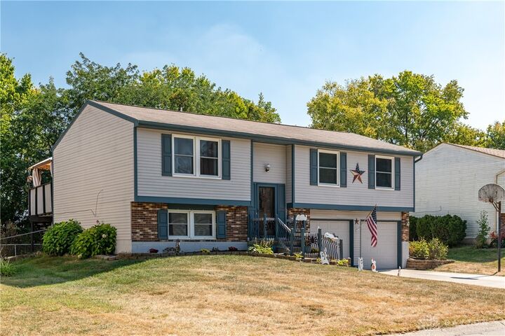 Property Photo: 123 Marrett Farm Road OH 45322