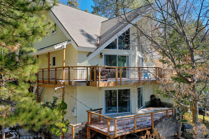 27622 W Shore Road  Lake Arrowhead CA 92352 photo