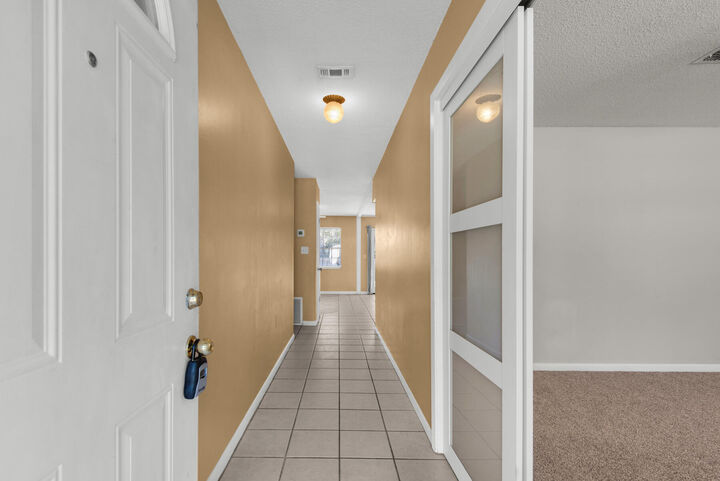Property Photo: 1516 Royal Palm Drive FL 32578