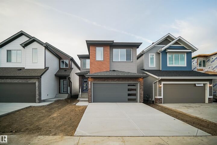 Property Photo: 1535 11 Avenue NW AB T6T 2N5
