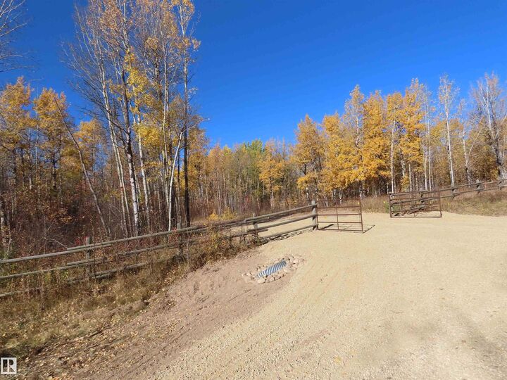 Property Photo:  RR 31 Museum Road  AB T0E 1V0 