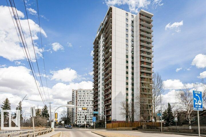 Property Photo: 10135 Saskatchewan Drive NW 605 AB T6E 4X1