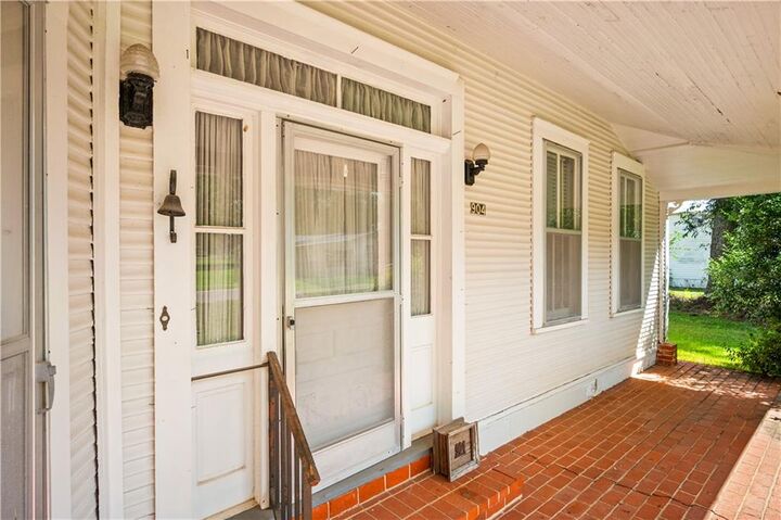 Property Photo: 904 6th Street LA 71417