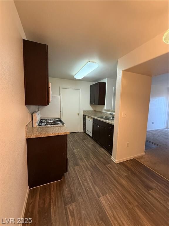 Property Photo: 7885 West Flamingo Road 1137 NV 89147