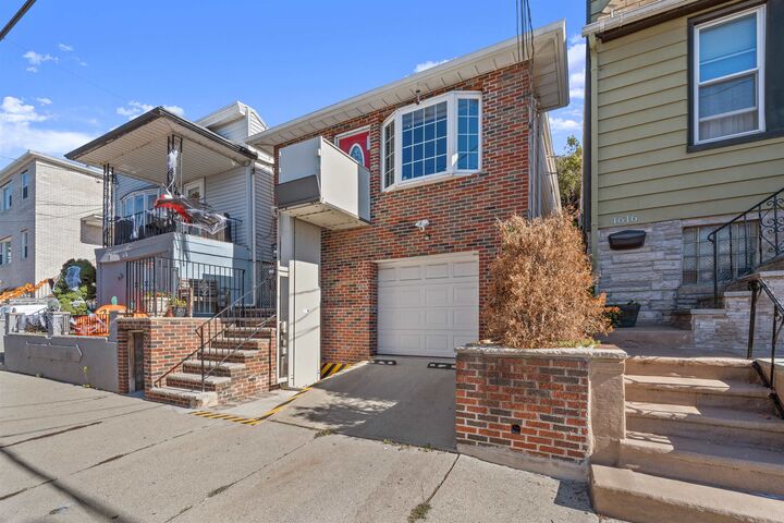 Property Photo: 4700 Meadowview Ave NJ 07047