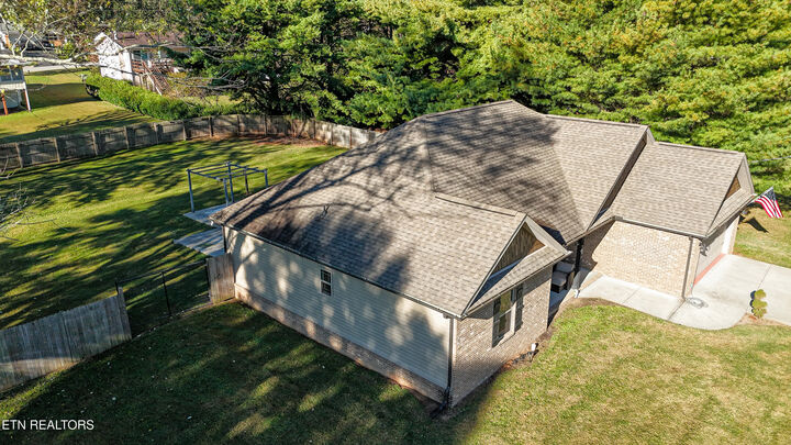 Property Photo: 7745 W Ogg Rd TN 37938