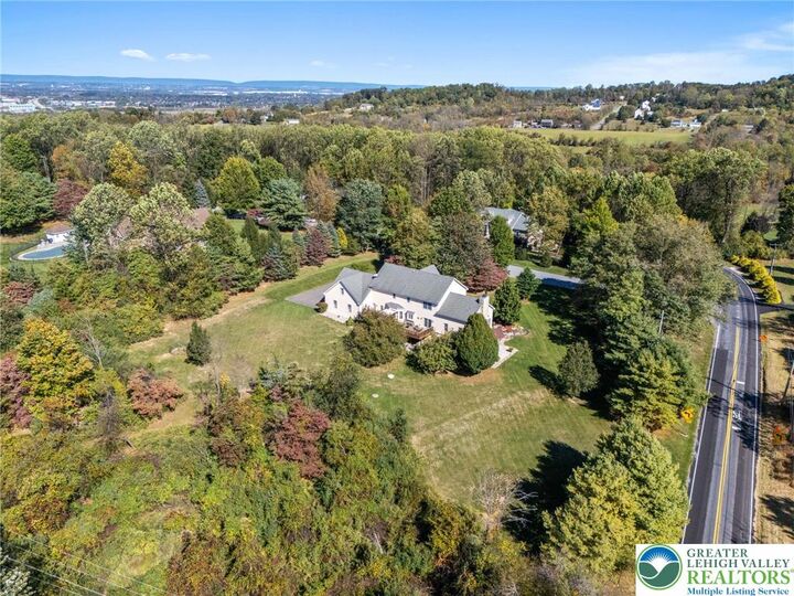 Property Photo: 2690 Greens Drive PA 18055
