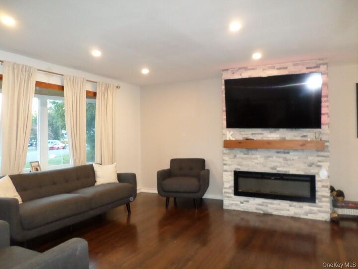 Property Photo: 8 Jodi Lane NY 10956