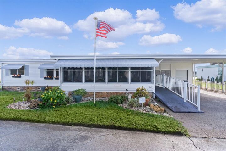 Property Photo: 20 Captains Point FL 34731