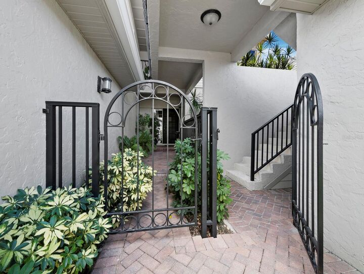 Property Photo: 2155 Harbourside Drive 804 FL 34228