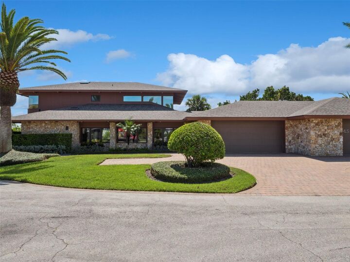 Property Photo: 107 Donlon Drive FL 32168