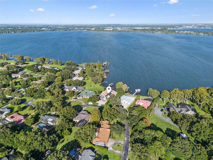 Property Photo: 3824 Gaines Drive FL 33884
