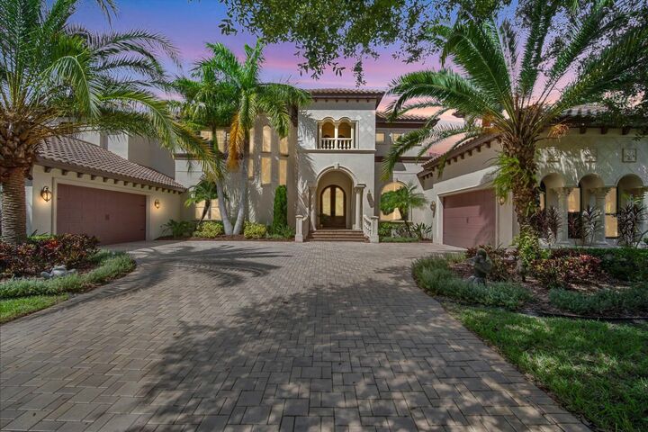16220 Ternglade Drive  Lithia FL 33547 photo