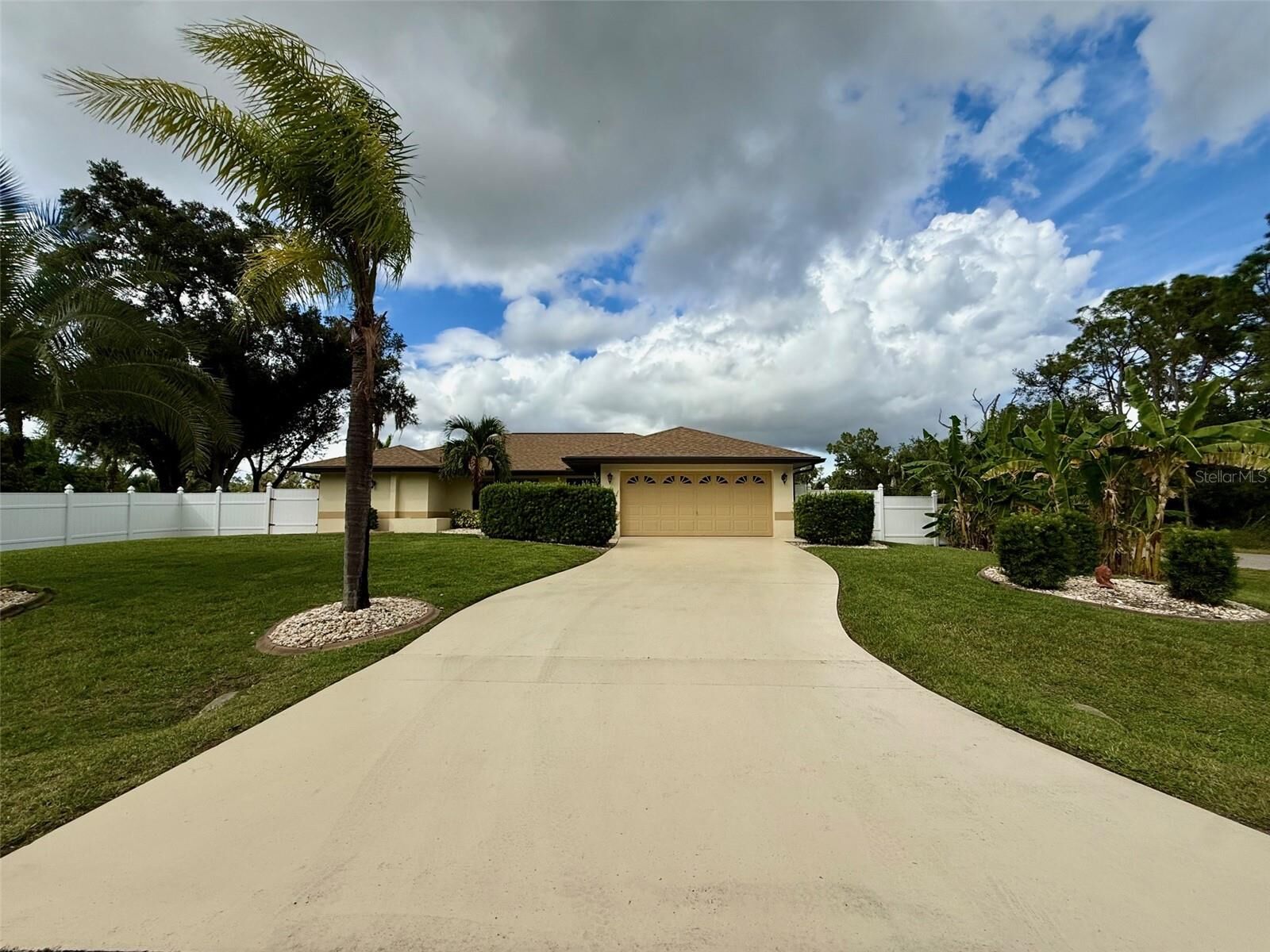 Property Photo: 17452 Cox Avenue FL 33948