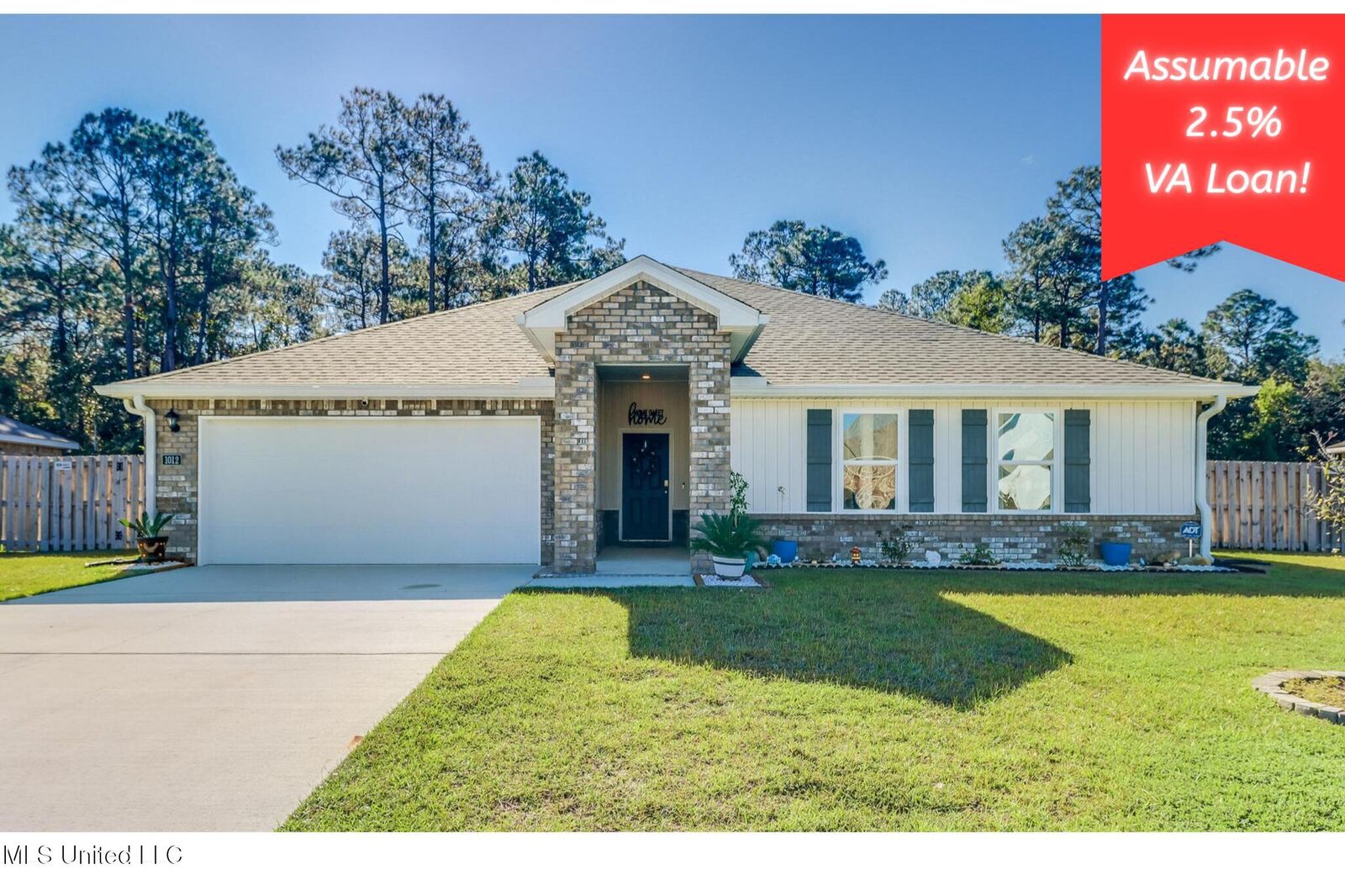 Property Photo: 1012 Enclave Circle MS 39560