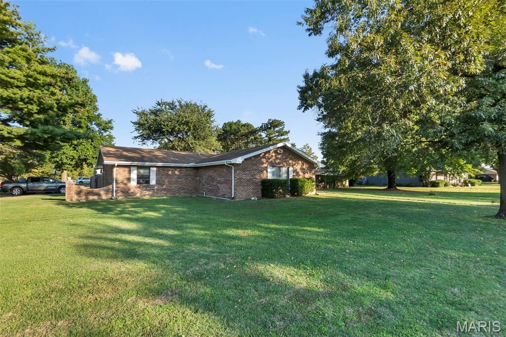 Property Photo:  630 Euclid Drive  MO 63801 
