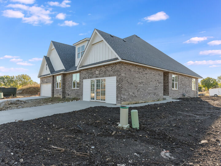 Property Photo: 1228 Prairie Lane 4B IL 60439