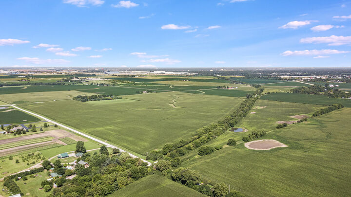 Property Photo:  1111 W Baker Road  IL 60442 