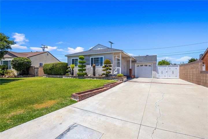 Property Photo: 4551 Maris Avenue CA 90660
