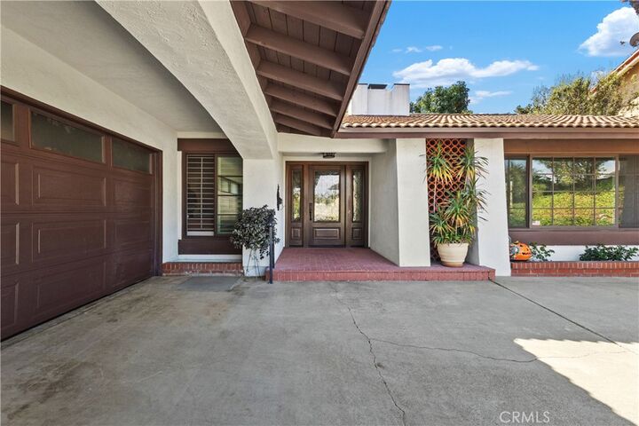 Property Photo: 430 Teakwood CA 90631