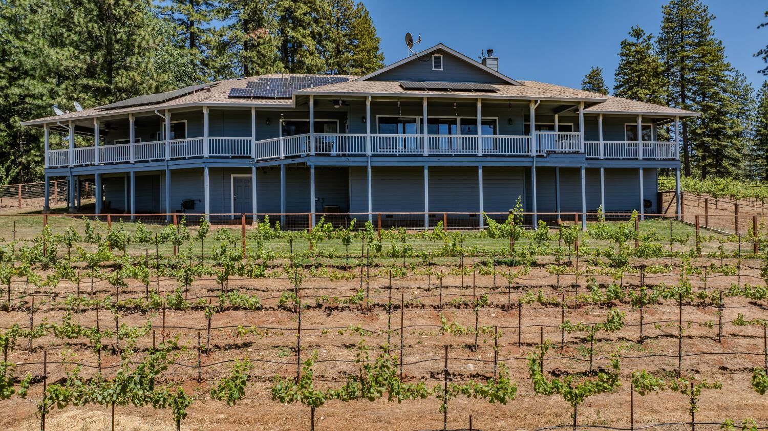 Property Photo: 18591 Ponderosa Hills Road CA 95689