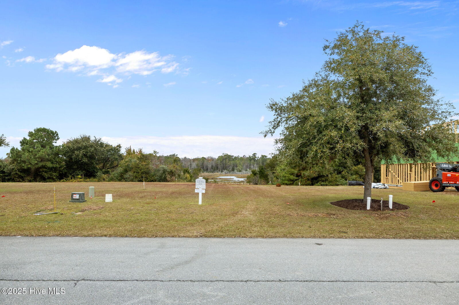 Property Photo:  106 286 Marshland Circle  NC 28570 