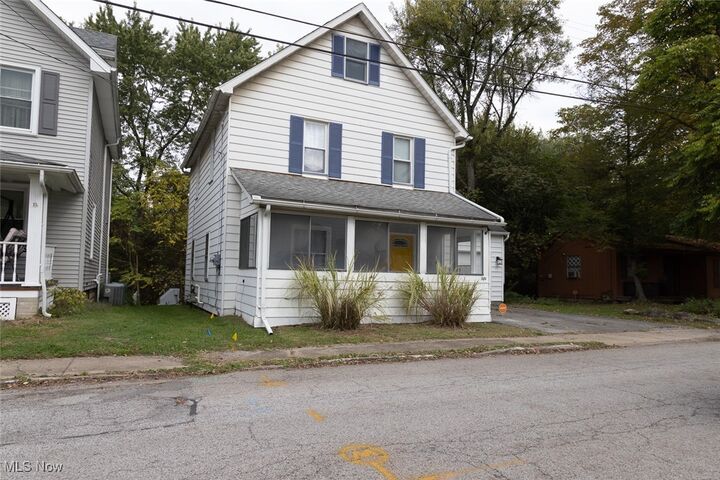 50 Walnut Street  Hubbard OH 44425 photo