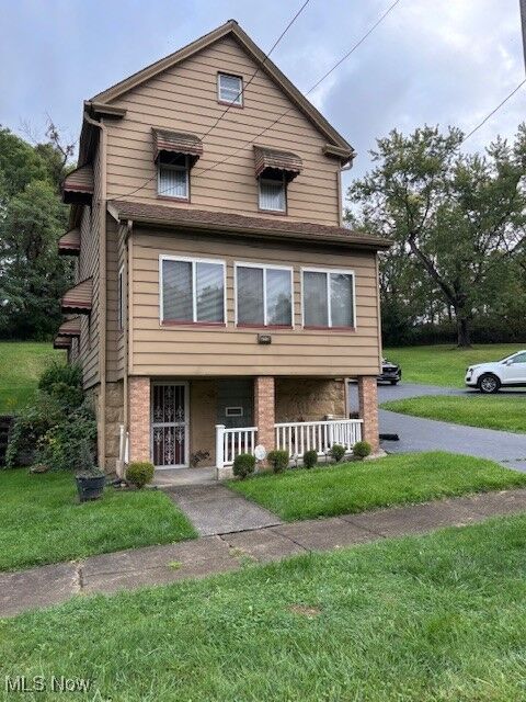 353 Division Street  Youngstown OH 44509 photo